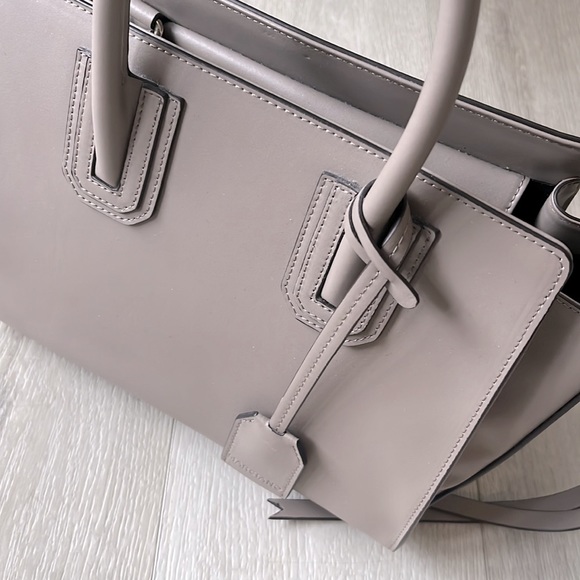 Marciano leather bag - Taupe color - Picture 2 of 7